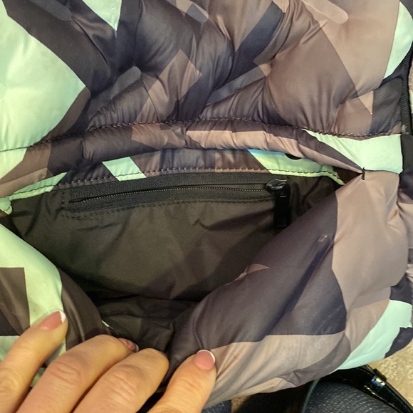 Go dash dot Maya backpack! Camo! Used - Picture 4 of 9